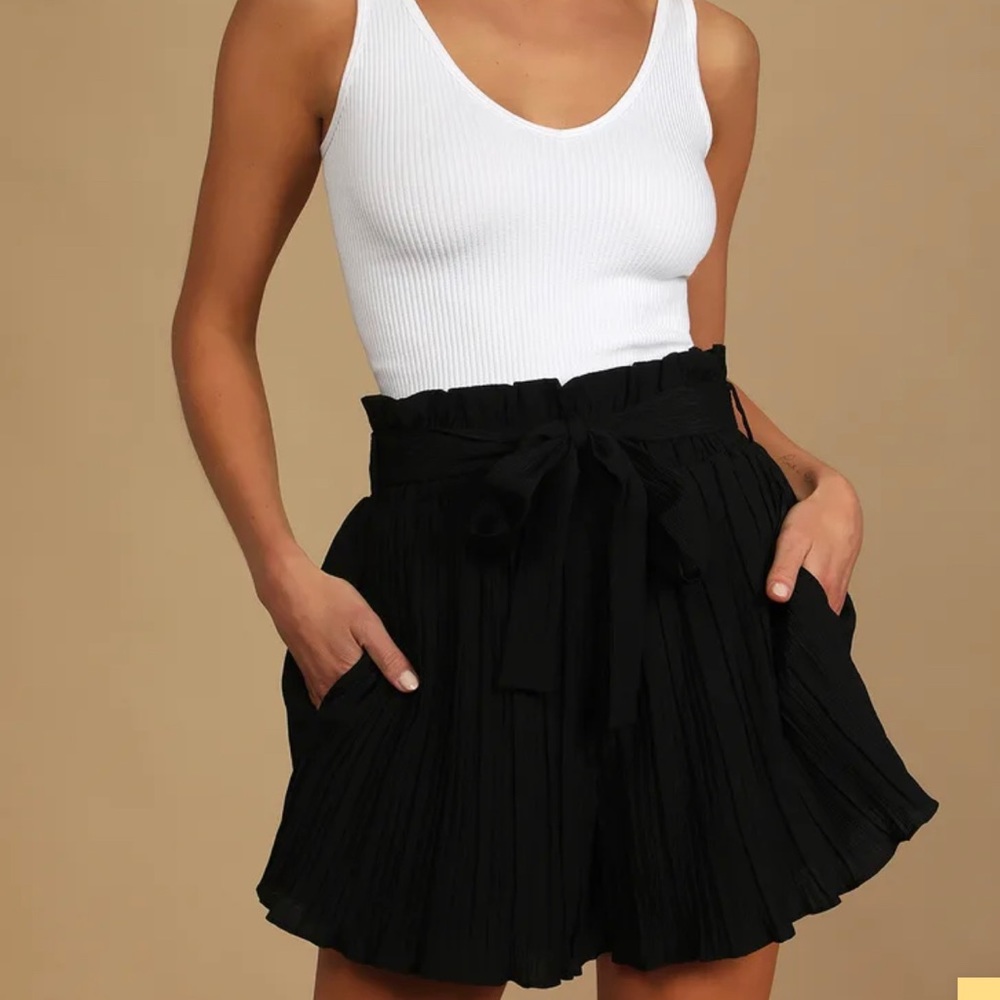 Lulus pleat yourself black high waisted paper bag shorts